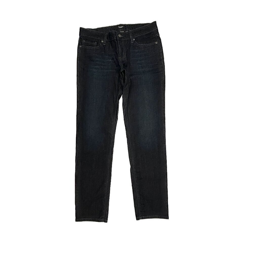 Axcess Slim Straight Women's size 8 Dark Wash Blue Denim jeans